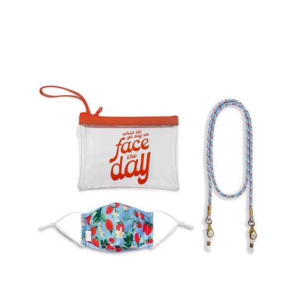 ban.do | Accessories | Bando All Together Now Mask Kit Strawberry Field ...